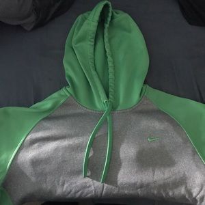 XL Grey and Green Nike Thermafit